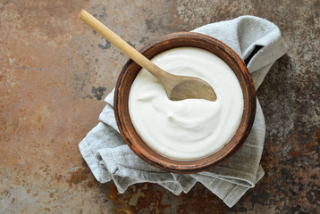 homemade keto coconut yogurt